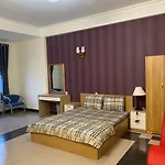 Phú Gia Hotel